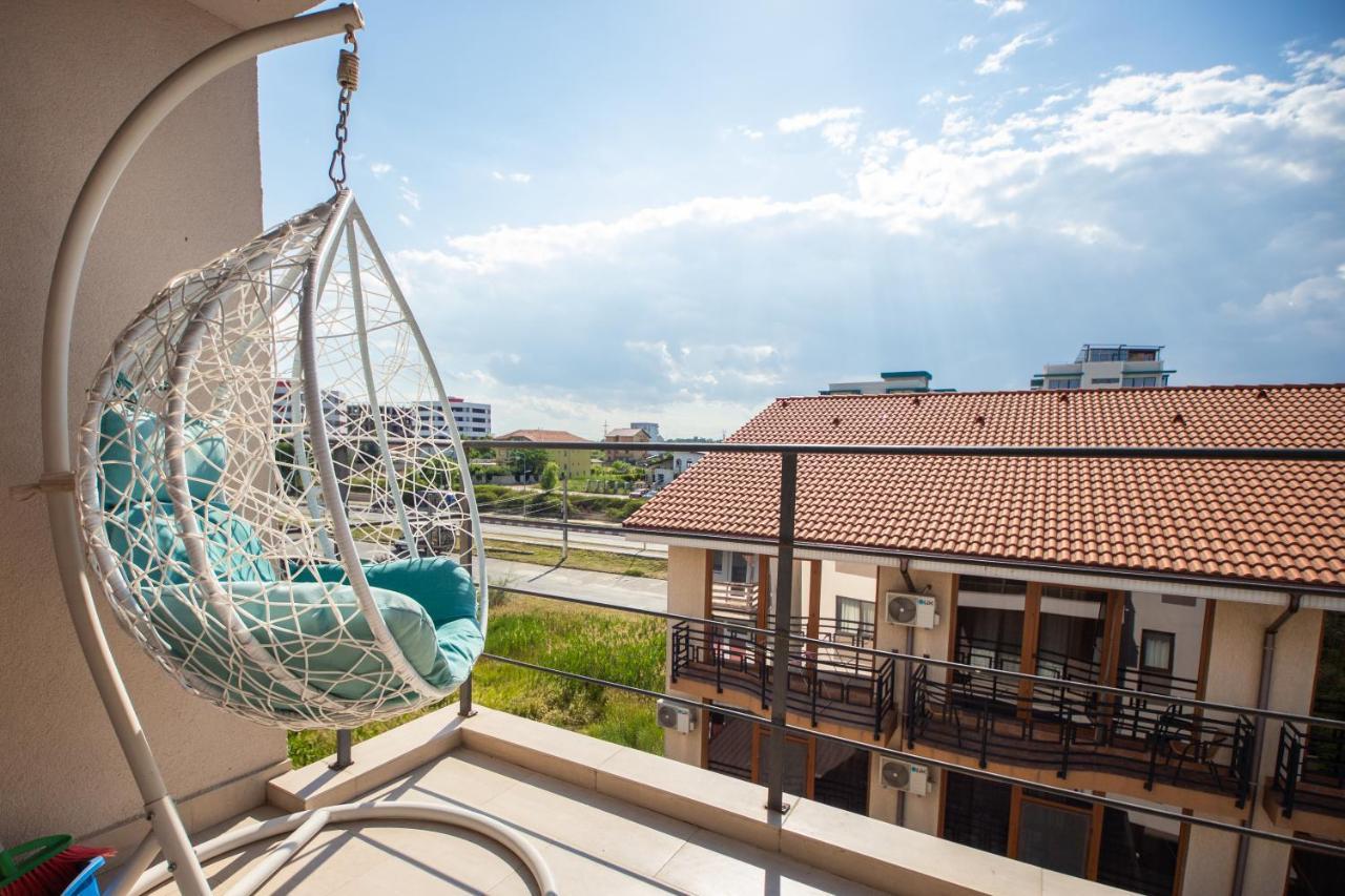 Holidays Vibes Apart Mamaia Nord Năvodari Exterior foto